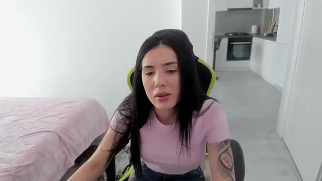 Snapshot of Emmapmg chatting on 12, 3, 2026 Emmapmg online show from 12, 3, 2026