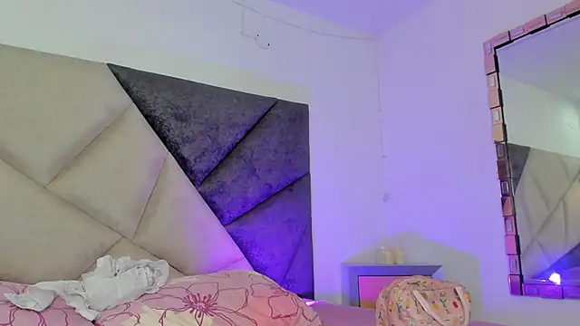 BonnieCute  online show from 1, 4, 2026