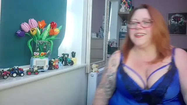 NikiDeeOfficial online show from 1, 8, 2026