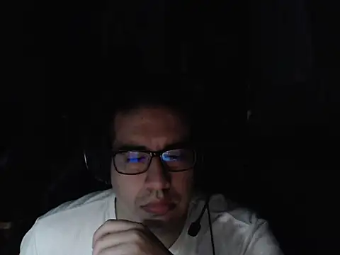 thealfawolf01 online show from 19, 5, 2026