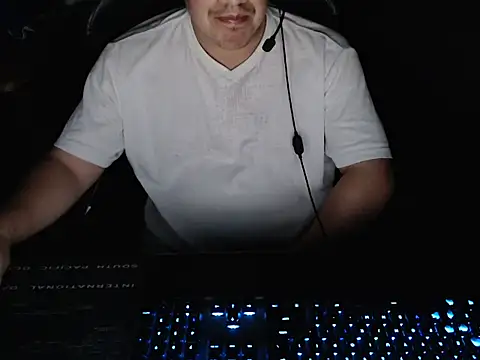 thealfawolf01 online show from 21, 5, 2026