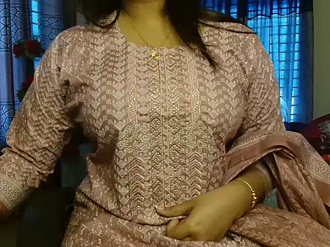 Unlucky-flowers online show from 26, 11, 2025