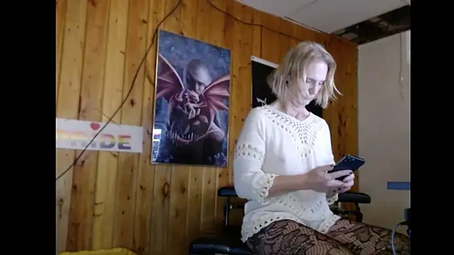 Snapshot of JamieBottoms chatting on 19, 12, 2025 JamieBottoms online show from 19, 12, 2025