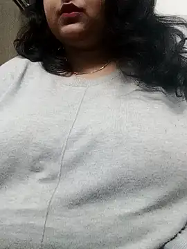 smile pretty online show from 22, 1, 2025