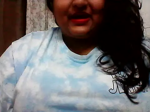 smile pretty online show from 23, 1, 2025