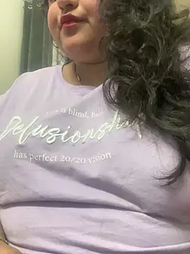 smile pretty online show from 18, 2, 2025