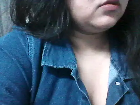 smile pretty online show from 14, 4, 2026