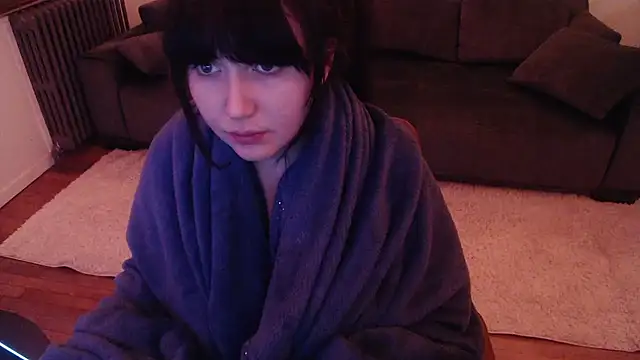 Snapshot of Lynylou chatting on 14, 1, 2025 Lynylou online show from 14, 1, 2025