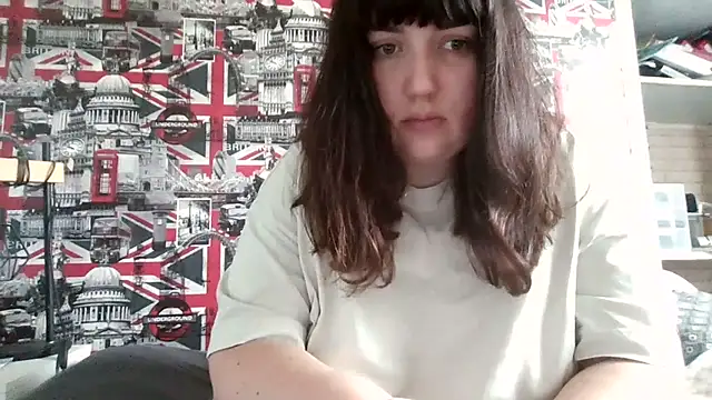 Snapshot of Lynylou chatting on 19, 9, 2025 Lynylou online show from 19, 9, 2025