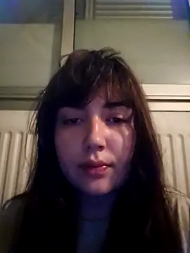 Snapshot of Lynylou chatting on 25, 5, 2026 Lynylou online show from 25, 5, 2026