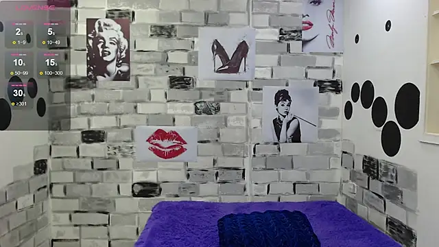 Snapshot of CasandraJones1 chatting on 2, 12, 2024 CasandraJones1 online show from 2, 12, 2024