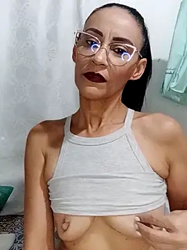 BarbaraMature online show from 17, 3, 2025