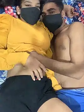 hottiess69 online show from 4, 1, 2025