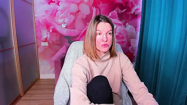 EmilyWalkeri online show from 9, 2, 2025