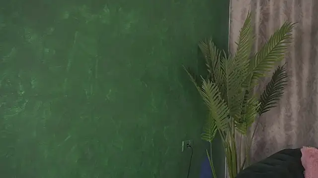 FoxieJullia online show from 19, 2, 2025