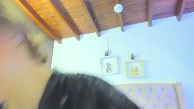 allisson m online show from 25, 1, 2025