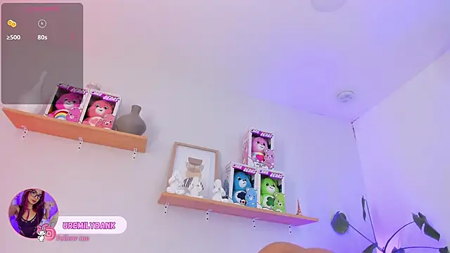 emily bank online show from 25, 9, 2025