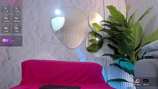 Emelyross  online show from 23, 10, 2025