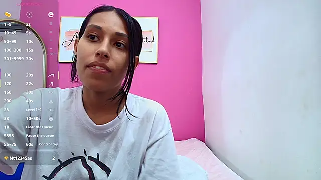 yourcuteneighbourr online show from 5, 3, 2025