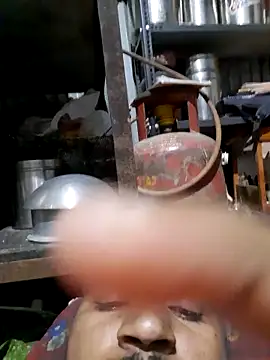 Snapshot of sandip-bhai chatting on 9, 11, 2025 sandip-bhai online show from 9, 11, 2025