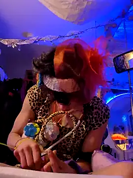 Snapshot of gurlnips chatting on 12, 2, 2025 gurlnips online show from 12, 2, 2025