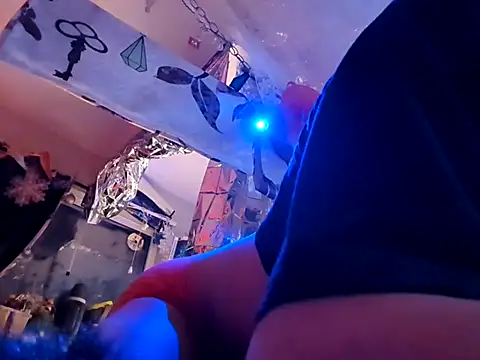 Snapshot of gurlnips chatting on 19, 3, 2025 gurlnips online show from 19, 3, 2025