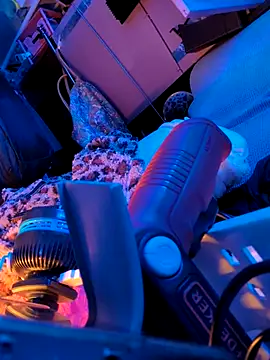 Snapshot of gurlnips chatting on 13, 9, 2025 gurlnips online show from 13, 9, 2025