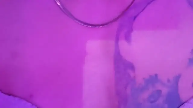 Snapshot of gurlnips chatting on 14, 11, 2025 gurlnips online show from 14, 11, 2025