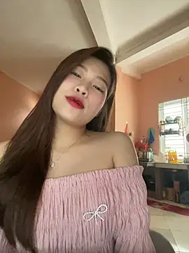 Snapshot of Bae1103 chatting on 16, 2, 2025 Bae1103 online show from 16, 2, 2025