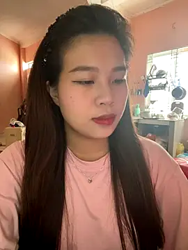 Snapshot of Bae1103 chatting on 8, 10, 2025 Bae1103 online show from 8, 10, 2025