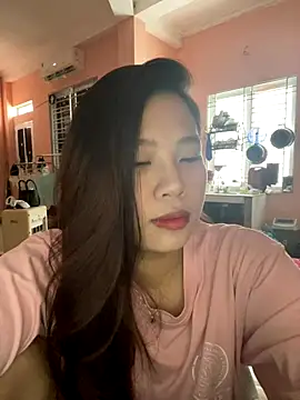 Snapshot of Bae1103 chatting on 10, 10, 2025 Bae1103 online show from 10, 10, 2025