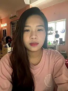 Snapshot of Bae1103 chatting on 18, 10, 2025 Bae1103 online show from 18, 10, 2025