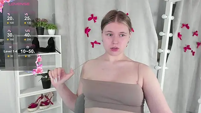 Snapshot of Rebecca_Kelly chatting on 25, 2, 2025 Rebecca Kelly online show from 25, 2, 2025