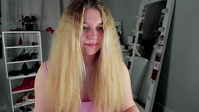 Snapshot of Rebecca_Kelly chatting on 12, 1, 2026 Rebecca Kelly online show from 12, 1, 2026