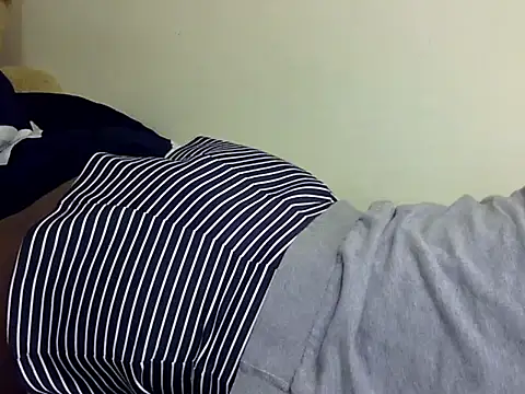 Sexxy slim honey online show from 11, 11, 2025