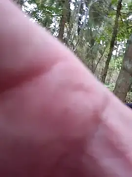 Snapshot of Qmaster69 chatting on 10, 10, 2025 Qmaster69 online show from 10, 10, 2025