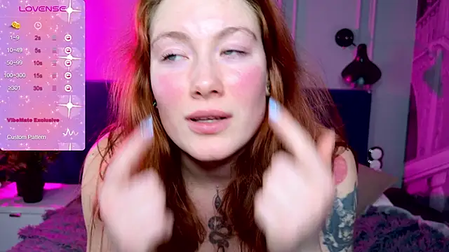 Snapshot of Liv_Fay chatting on 16, 1, 2025 Liv Fay online show from 16, 1, 2025