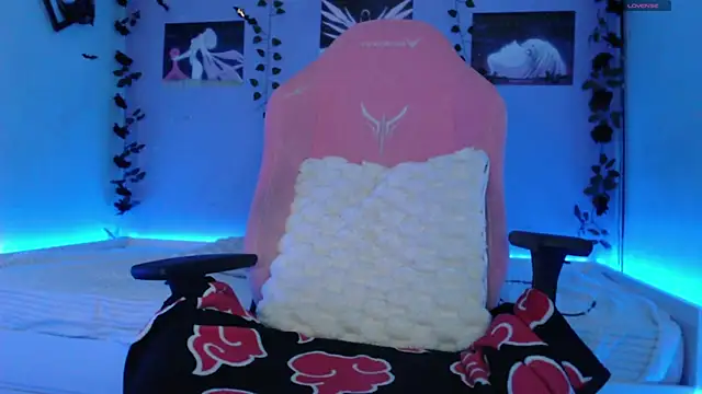 Snapshot of Scarlettsrorm chatting on 17, 2, 2025 Scarlettsrorm online show from 17, 2, 2025