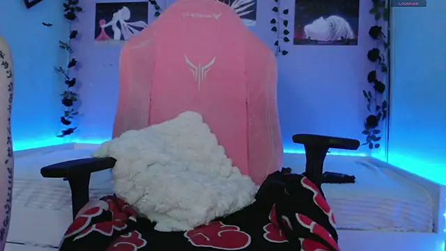 Snapshot of Scarlettsrorm chatting on 23, 3, 2025 Scarlettsrorm online show from 23, 3, 2025