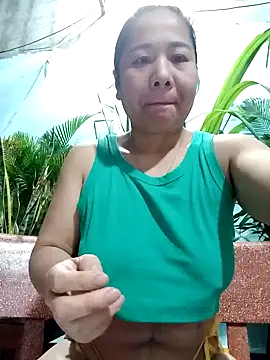 Snapshot of Queen_18200 chatting on 10, 1, 2025 Queen 18200 online show from 10, 1, 2025