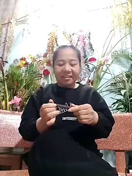 Snapshot of Queen_18200 chatting on 22, 1, 2025 Queen 18200 online show from 22, 1, 2025