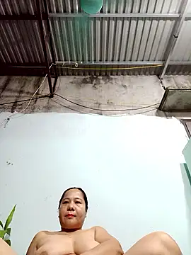 Snapshot of Queen_18200 chatting on 9, 10, 2025 Queen 18200 online show from 9, 10, 2025