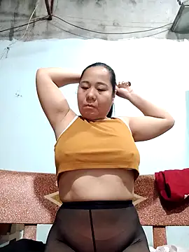 Snapshot of Queen_18200 chatting on 13, 11, 2025 Queen 18200 online show from 13, 11, 2025