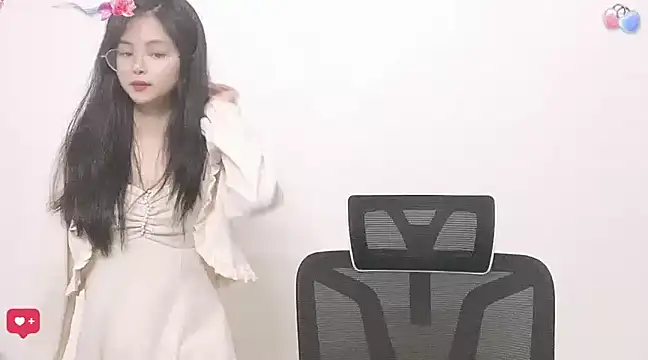 Snapshot of ---MIA--- chatting on 27, 2, 2025 ---MIA--- online show from 27, 2, 2025