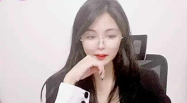 Snapshot of ---MIA--- chatting on 19, 3, 2025 ---MIA--- online show from 19, 3, 2025