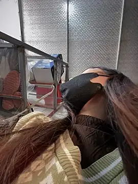 Tina 995 online show from 19, 1, 2025