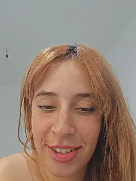 Snapshot of Massa8 chatting on 3, 2, 2025 Massa8 online show from 3, 2, 2025