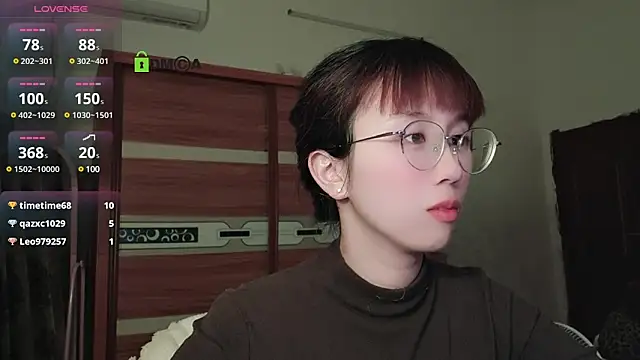 Snapshot of Lili_666 chatting on 26, 12, 2024 Lili 666 online show from 26, 12, 2024