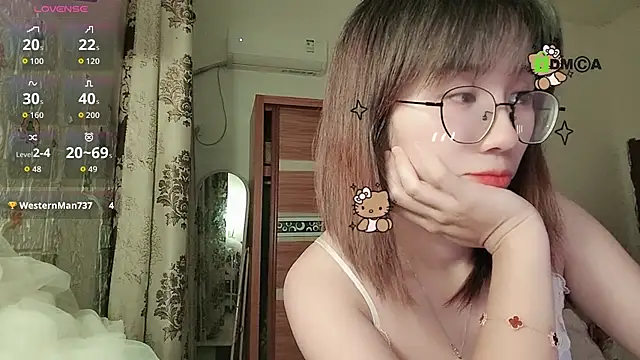 Snapshot of Lili_666 chatting on 28, 9, 2025 Lili 666 online show from 28, 9, 2025