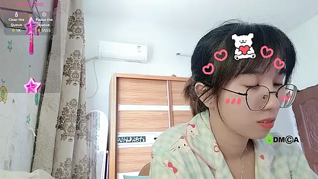 Lili 666 online show from 12, 11, 2025